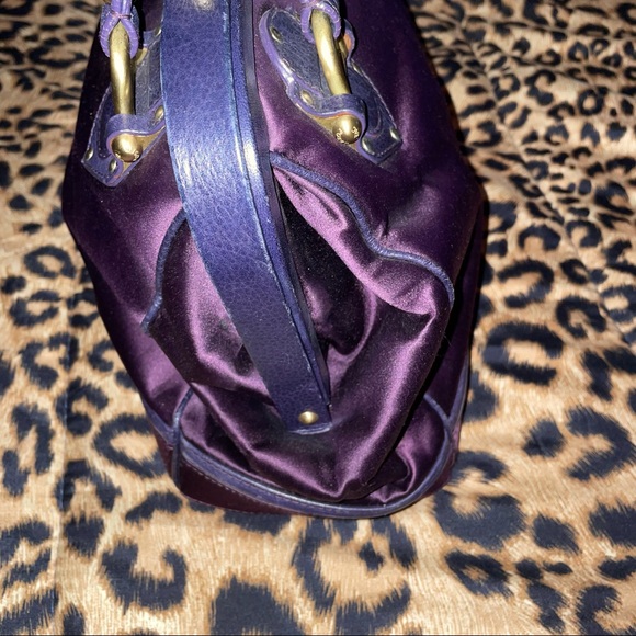Authentic Zac Posen Handbag💜 - Picture 3 of 7